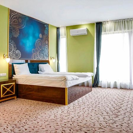 Alchemist Residence Von Goldenburg Belashtitsa Экстерьер фото