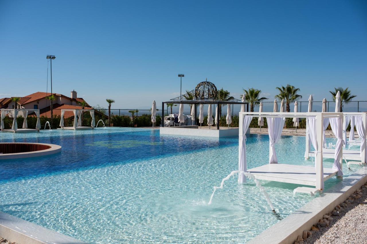 Alchemist Residence Von Goldenburg Belashtitsa Экстерьер фото