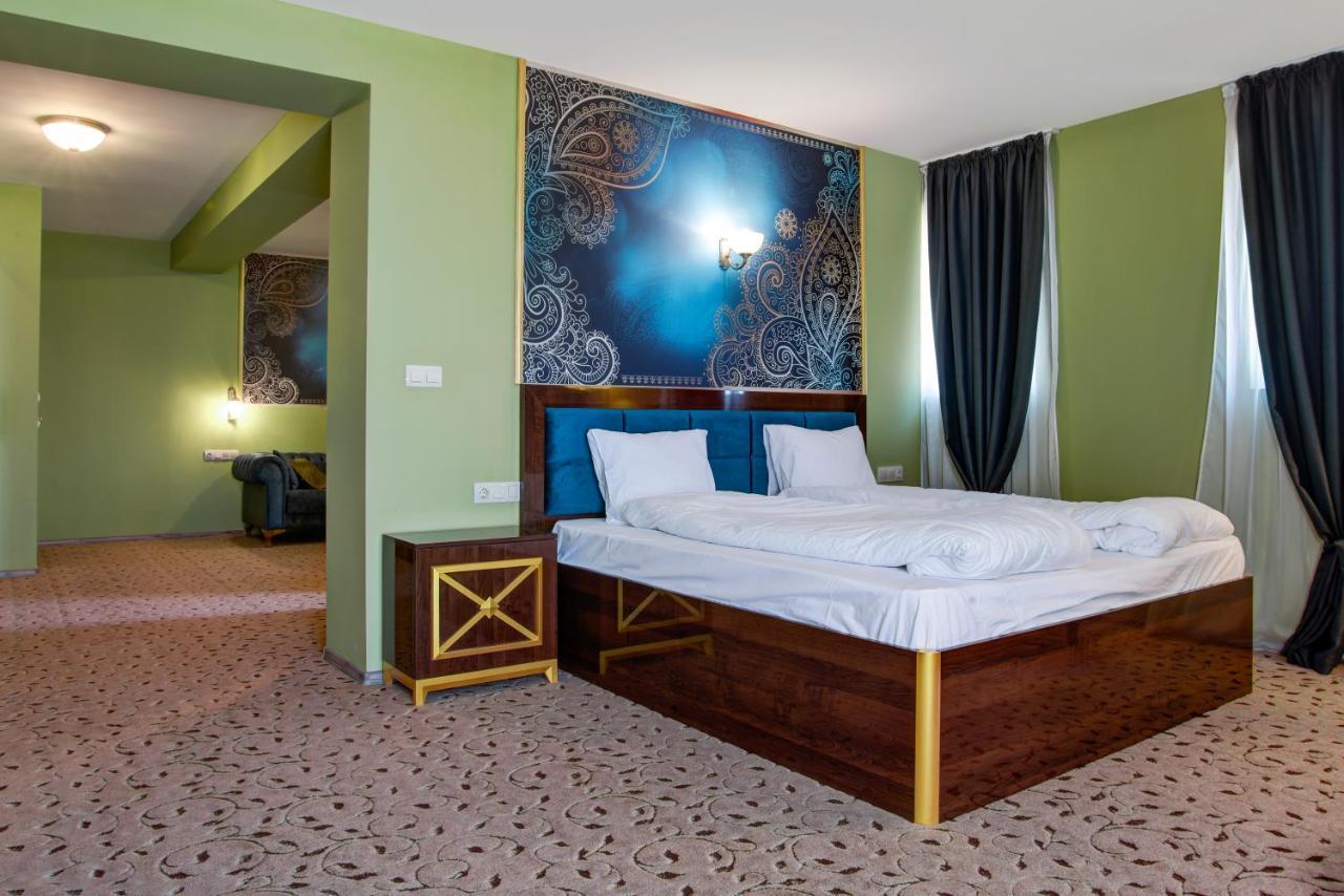 Alchemist Residence Von Goldenburg Belashtitsa Экстерьер фото
