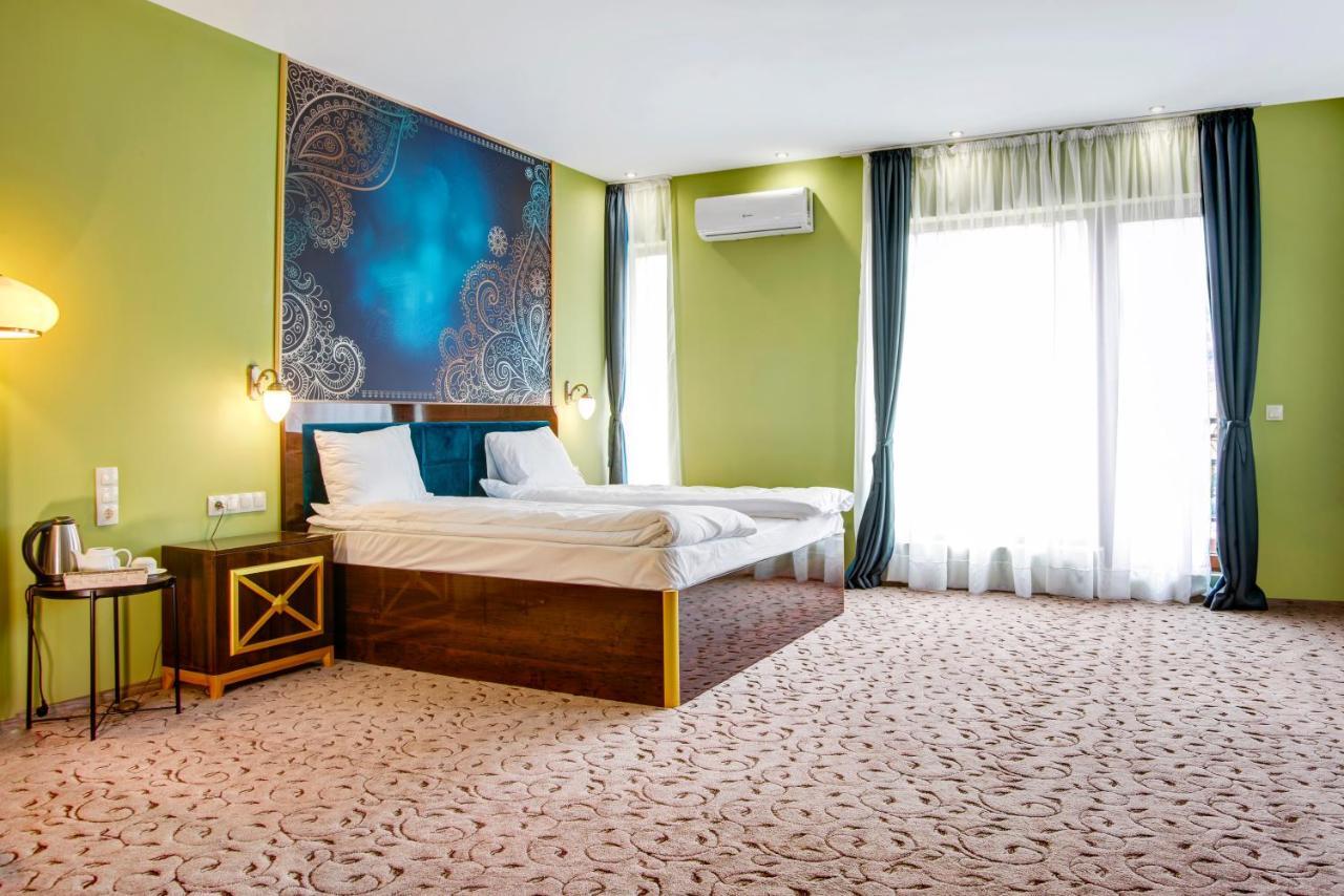 Alchemist Residence Von Goldenburg Belashtitsa Экстерьер фото