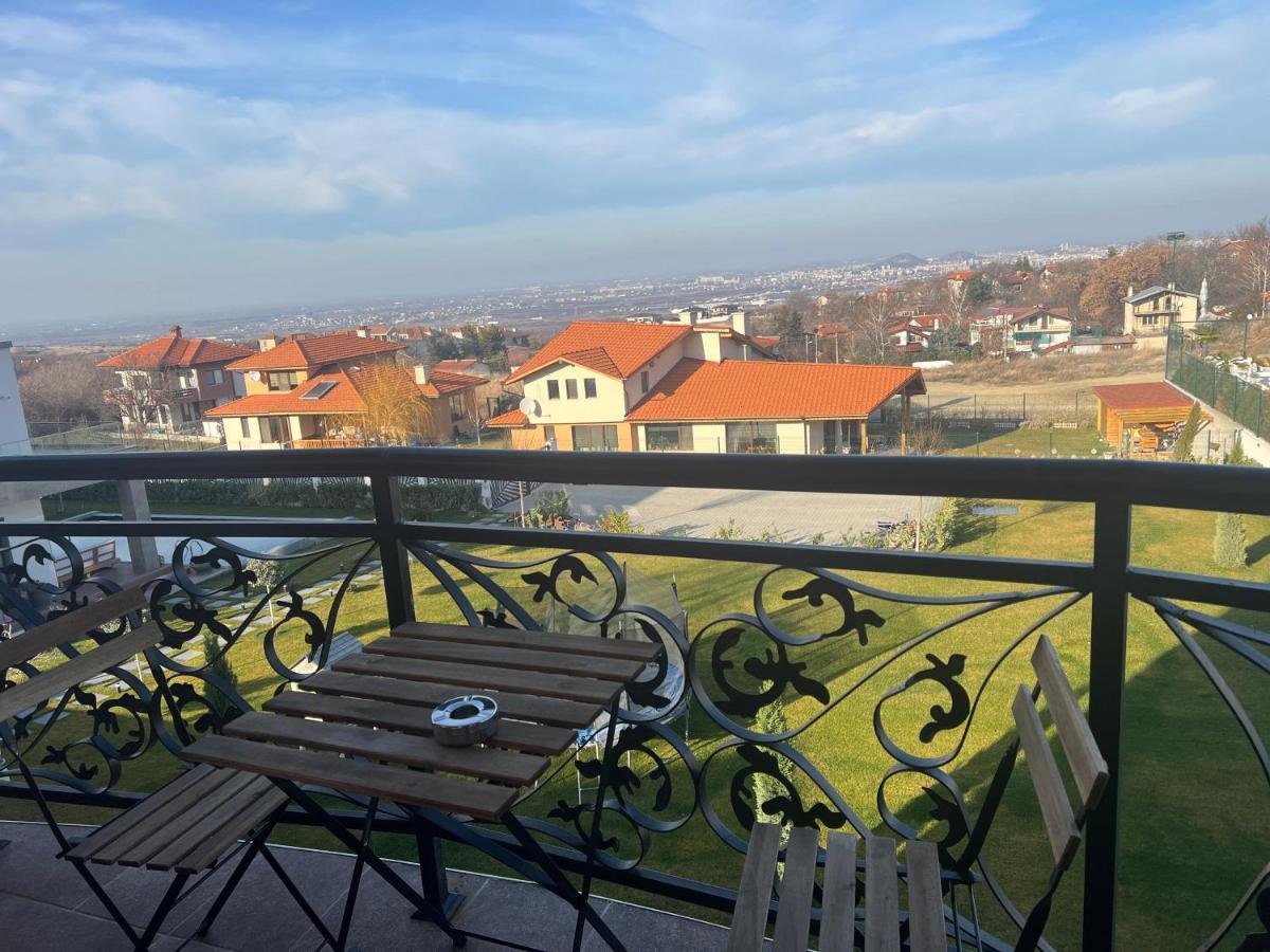 Alchemist Residence Von Goldenburg Belashtitsa Экстерьер фото