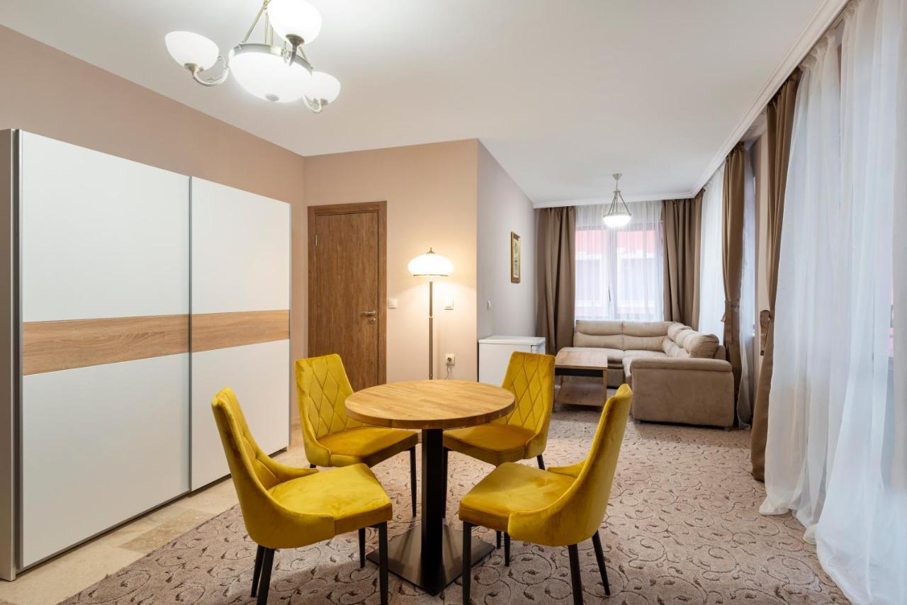 Alchemist Residence Von Goldenburg Belashtitsa Экстерьер фото